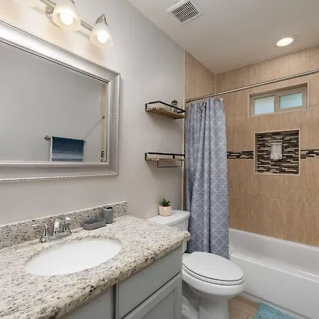Cozy 3 Bed 2 Bath Apartment, Near Shopping Plazas, Expressway And Free Parking Edinburg Extérieur photo